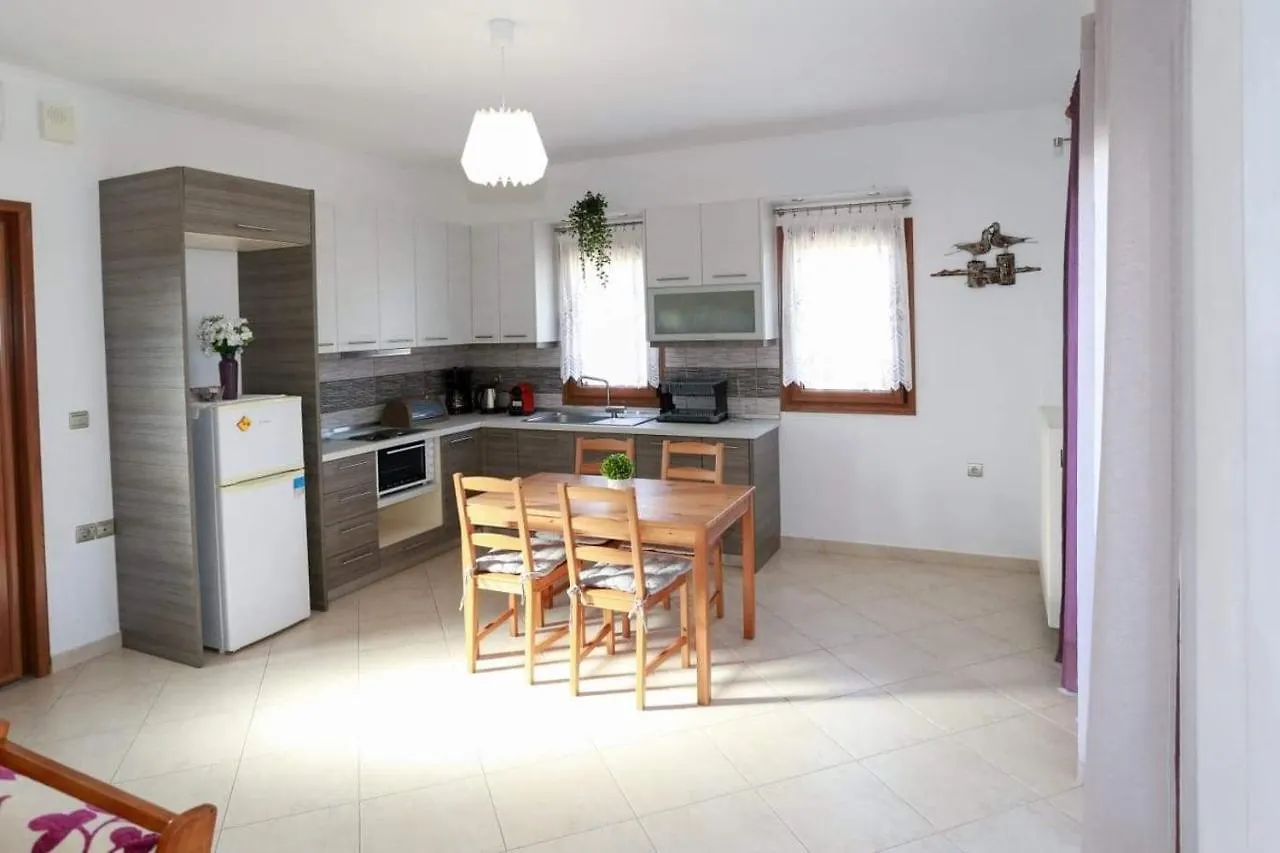 Nikiti View Apartment  Nikiti (Sithonia)